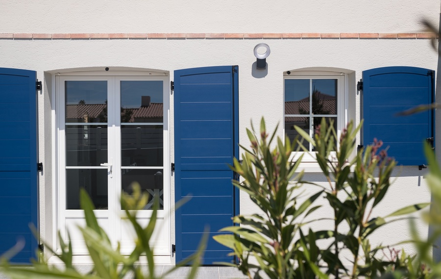 Nos modèles de volets battants personnalissables classiques ou contemporains à AJACCIO